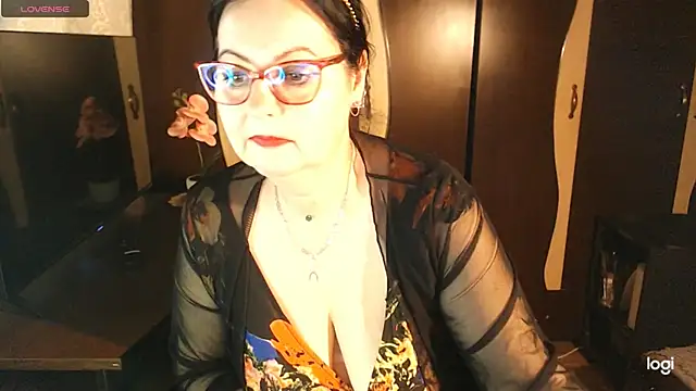 exiMIlf Chat XXX in diretta