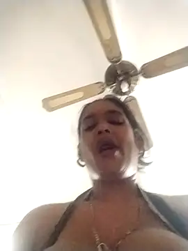 Baby_P Chat XXX in diretta