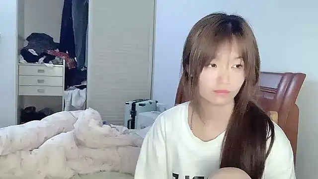 D-Wanming Chat XXX in diretta