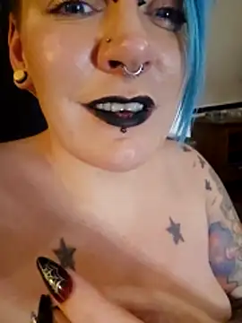 Czat XXX na żywo – PinkTheHawk