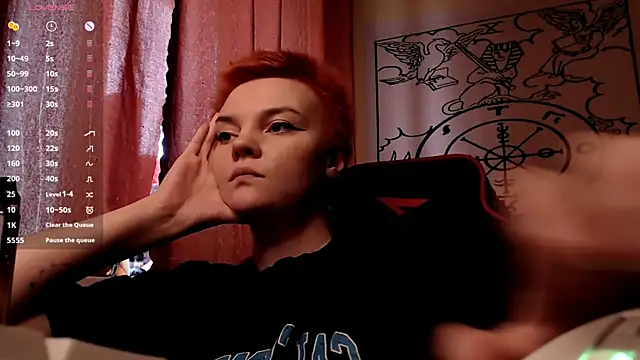 KrisNeal Live XXX Chat