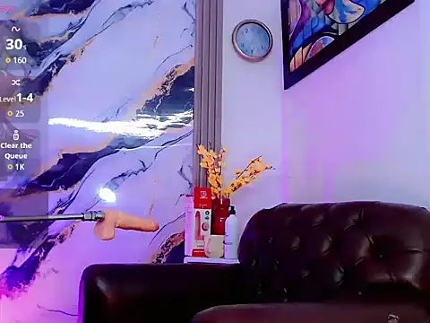 Онлайн чат XXX Mia_Colucci-