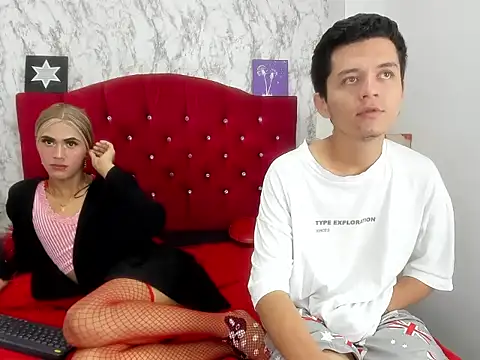 Онлайн чат XXX Alejandra_and_James_