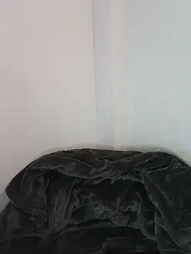 Pokazy przed kamerką – Meliodas97xxx