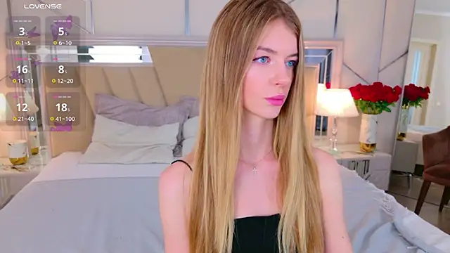 MeganMour Live XXX Chat