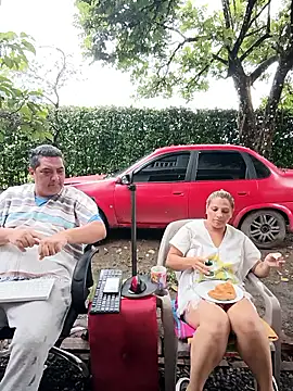 hotandfierylatinos2023: онлайн-секс-чат