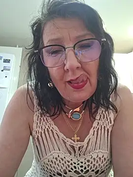 Chat +18 de LaliaMia ao vivo