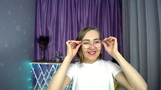 queen_a_n_in Webbikameraesitys