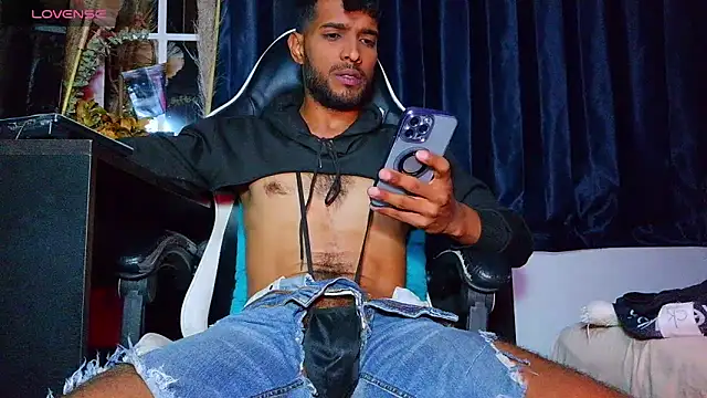 the_dog_lian Show Webcam