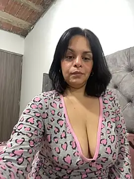 Chat +18 de Kataliina ao vivo