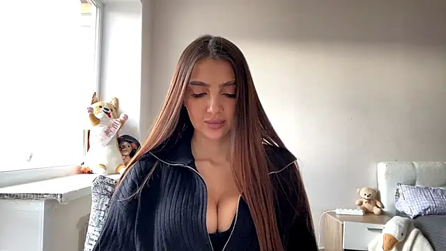 AlvinaMair live XXX chat