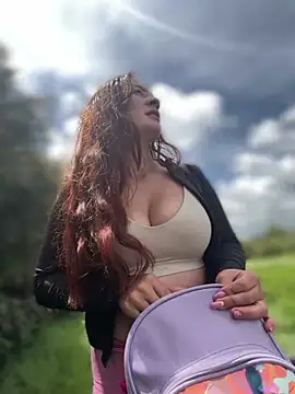 Samyra_Biker12 Webcam Show