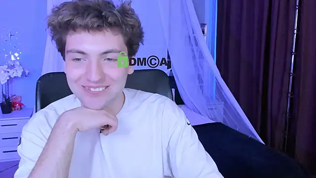 joseph_bear_ Show Webcam