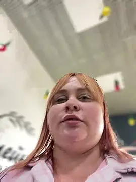 SweetCuteGirls1023 élő XXX-chatje