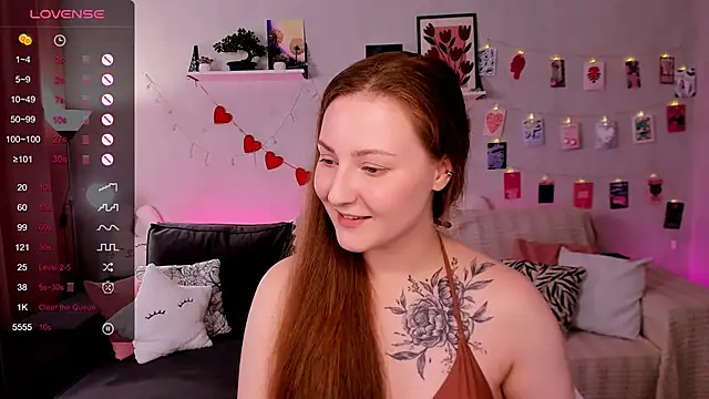 velvet_cherry_'s Live XXX Chat