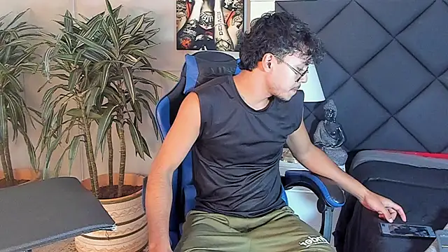 kai_storn's Live XXX Chat