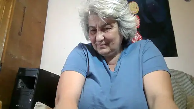 ExquisiteMature Adlı Modelin Canlı XXX Sohbeti