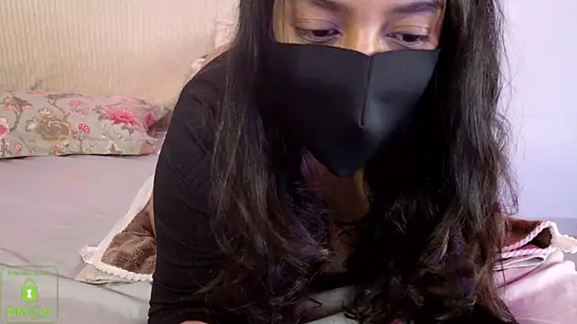 Gulaboo100のライブXXXチャット