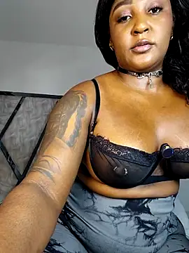 Denise_wolfe21: онлайн-секс-чат