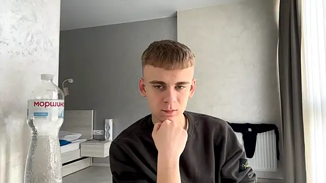 Вебкам-шоу SoloFury