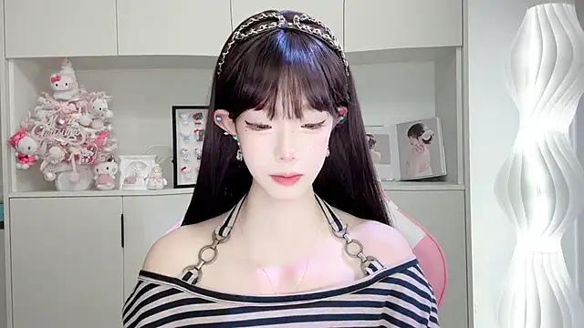 -Moonshine 现场XXX聊天