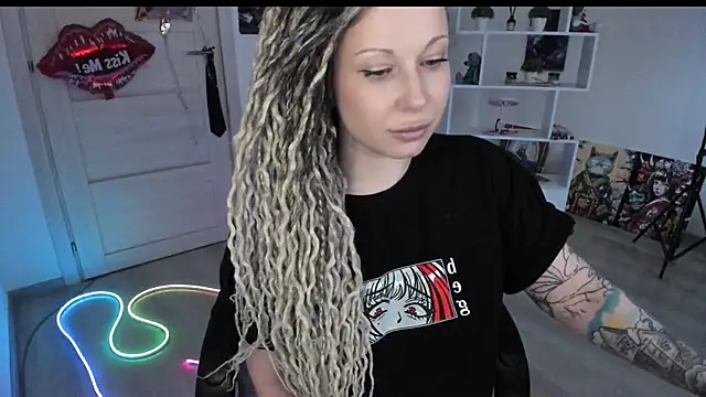 HoneySallyMoore Chat XXX live