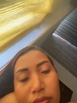 Genesis_18_'s Live XXX Chat