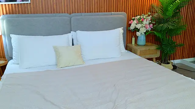 Sandy_Edvardsn Live XXX chat