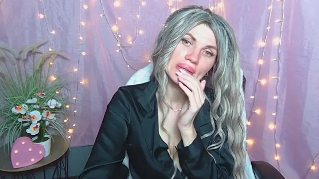 MilaLoona Obrolan Langsung XXX