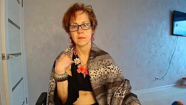 Chatroom XXX en direct de LioraWeiss