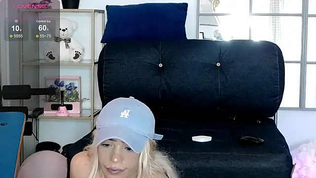 SarahRaynex: онлайн-секс-чат