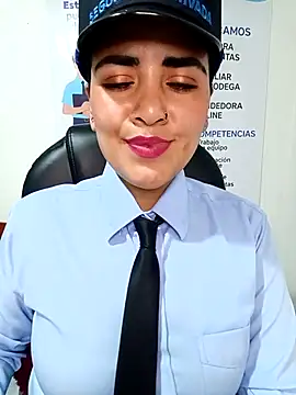 دردشة MAYE__13 الجنسية المباشرة