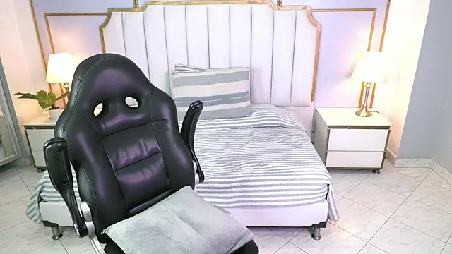 Sophie_nolie: онлайн-секс-чат