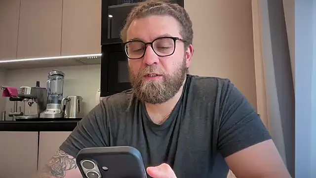 Bear_bear_ Chat XXX in diretta