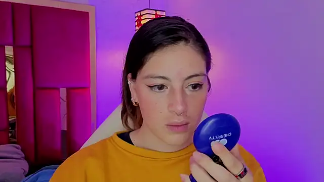 Chat XXX en directo de moon_winy