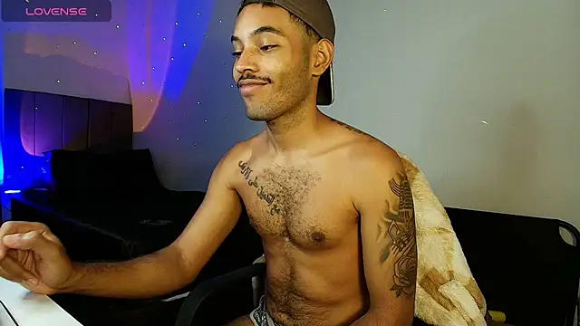 colinbrown Adlı Modelin Web Kamerası Şovu