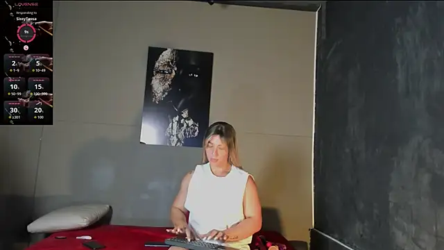 AliceFit_212 Chat XXX live