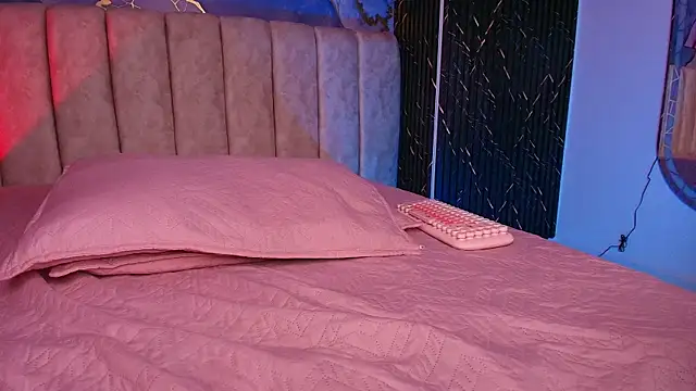 agath_69's Live XXX Chat