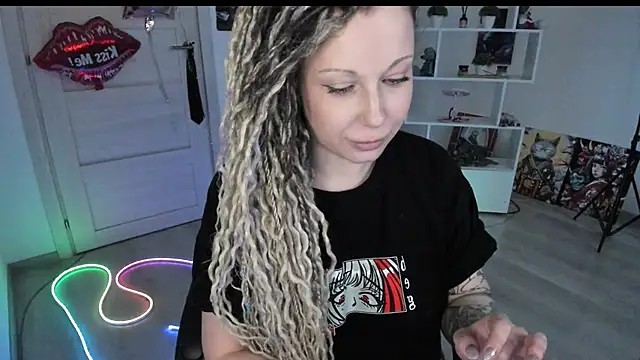 HoneySallyMoore's Live XXX Chat