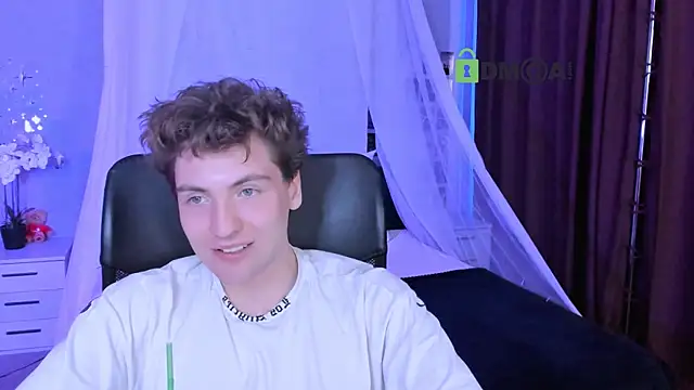 joseph_bear_ live XXX chat