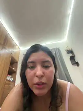 Pokazy przed kamerką – mariatudulceadiccion