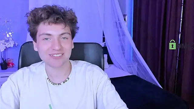 Show modela joseph_bear_ na web-kameri