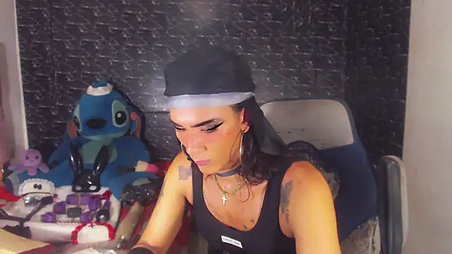 michaeldissts' Live XXX Chat