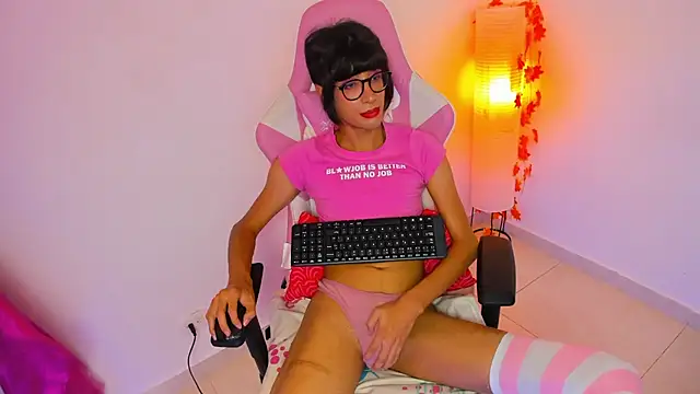 Madeline_21 网络视讯表演