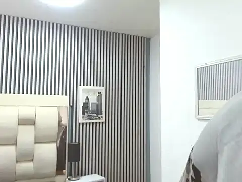 Alex_Wolft Chat XXX in diretta