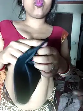 Show modela Hotty_couple na web-kameri