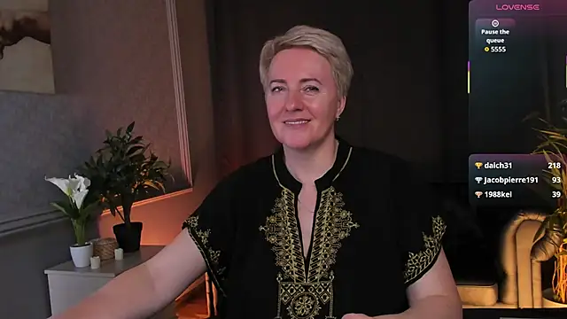 Nika_Smit Chat XXX in diretta