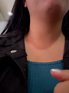 _Mia-Safety_Inspector Live XXX-Chat