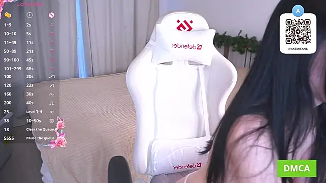 bombaleylo's Live XXX Chat