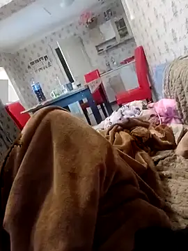 Zoltan223567's Webcam Show